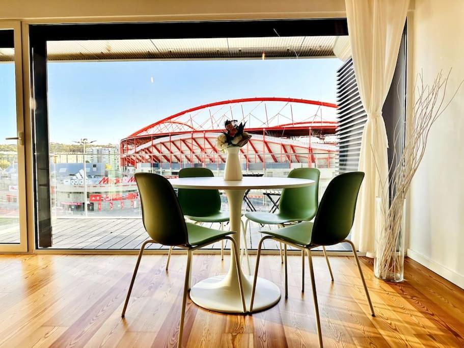 Luz Benfica Apartamento *